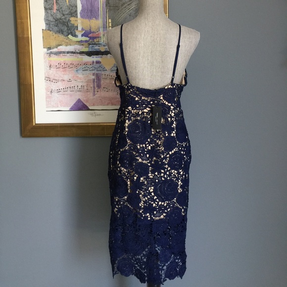 Crochet Lace Dress By Romeo + Juliet Couture - Picture 2 of 3